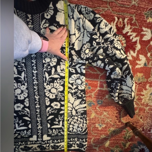 FARM Rio Black Pineapple Garden Mini Sweater Dress Tunic Floral Knit Size L EUC - Picture 6 of 6